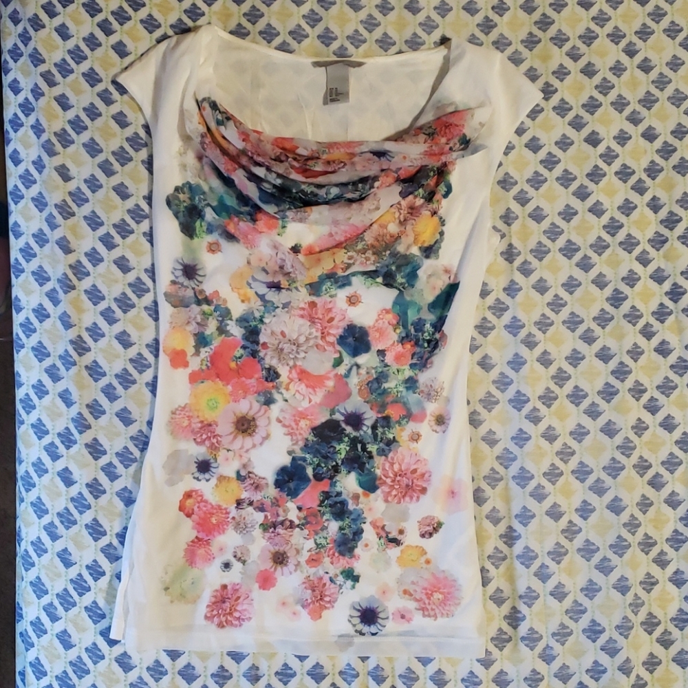 Floral top